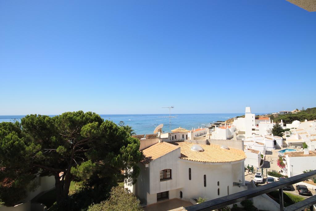 Praia Da Oura Apartment - 100 M From The Beach - By Bedzy Albufeira Esterno foto